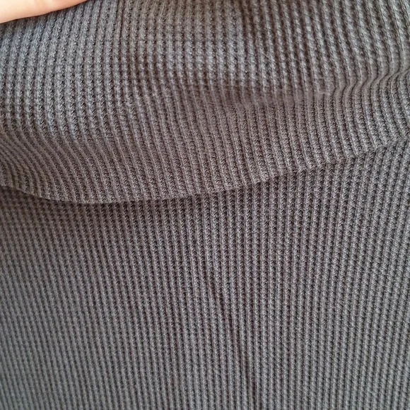 TenTree TreeWaffle Turtleneck - Picture 3 of 10